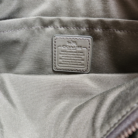 Coach purse - never used! - Picture 4 of 5